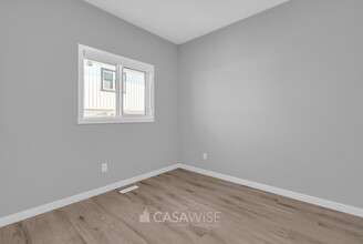 13539-13570 70 St NW in Edmonton, AB - Building Photo - Building Photo