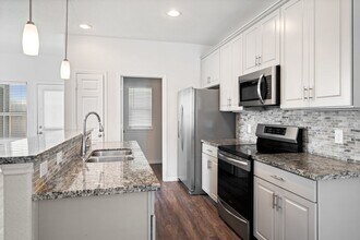 16948 W Juneau St in Montgomery, TX - Building Photo - Building Photo