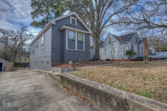 241 Olive St in Shreveport, LA - Building Photo - Building Photo