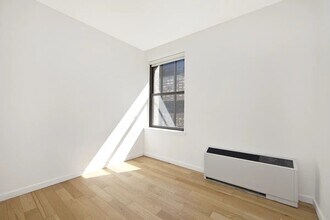 225 Rector Pl in New York, NY - Building Photo - Building Photo