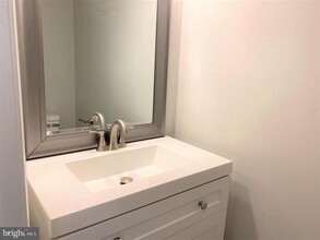 5054 Head Ct in Fairfax, VA - Building Photo - Building Photo