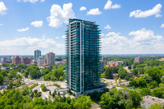 Park Place Condominiums in Brampton, ON - Building Photo - Building Photo