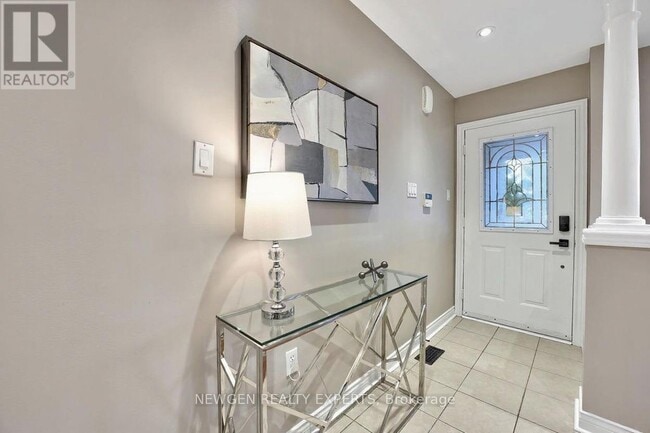 68 Root Crescent in Ajax, ON - Building Photo - Building Photo