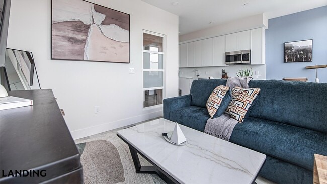 2005 11th St NW, Unit 602 in Washington, DC - Foto de edificio - Building Photo