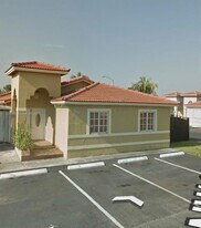 9378 NW 121st St in Hialeah Gardens, FL - Building Photo