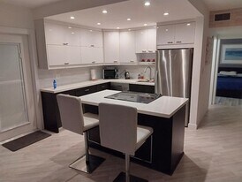 2811 NE 51st St in Fort Lauderdale, FL - Building Photo