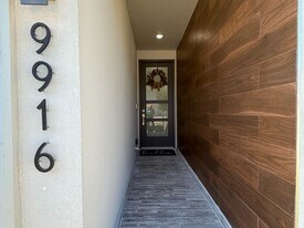 9916 Kaspar Dr in Laredo, TX - Building Photo