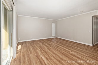 17105 W Bernardo Dr in San Diego, CA - Building Photo - Building Photo