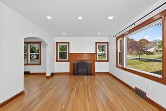 250 Gillespie Dr NE in Abingdon, VA - Building Photo - Building Photo