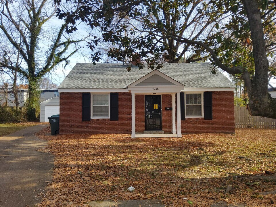 4036 Forest Ave in Memphis, TN - Building Photo