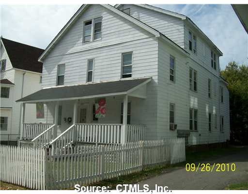 1877-1879 Broad St in Hartford, CT - Building Photo