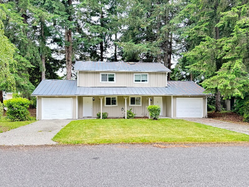 5709 16th in Lacey, WA - Building Photo