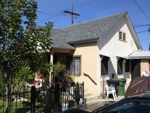 2657-2661 Alice St in Los Angeles, CA - Building Photo - Building Photo