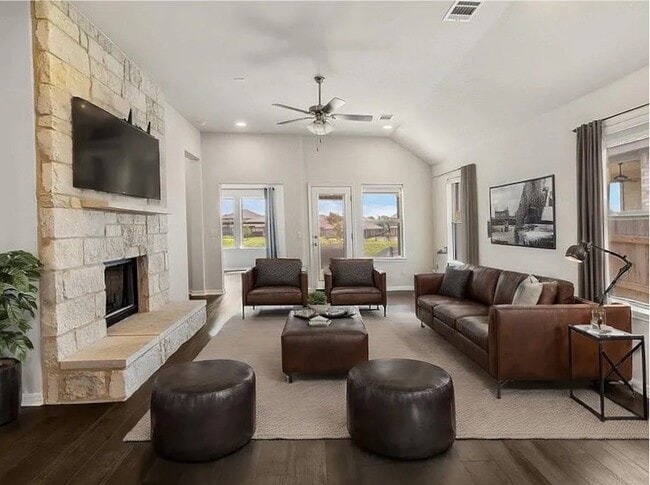 420 Blue Oak Blvd in San Marcos, TX - Building Photo - Building Photo