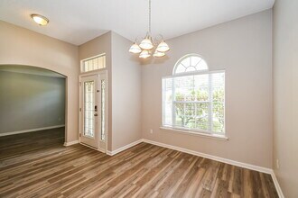 1747 Northglen Cir in Middleburg, FL - Building Photo - Building Photo