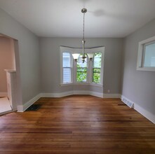 1035 Elbon Rd in Cleveland Heights, OH - Building Photo - Building Photo
