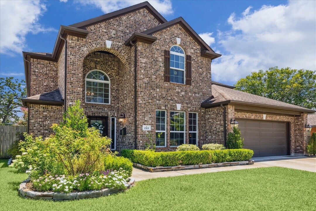 1515 Thornton Rd in Houston, TX - Building Photo