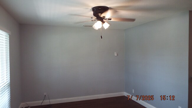 4802 Castle Sword in San Antonio, TX - Building Photo - Building Photo