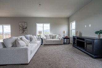 1594 Grand Overlook St in Colorado Springs, CO - Building Photo - Building Photo