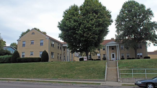 1216-1230 N Plum St in Springfield, OH - Foto de edificio - Building Photo