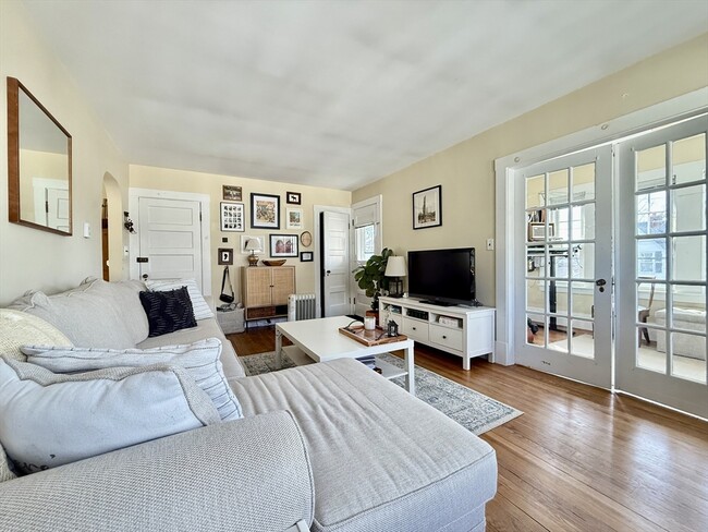 property at 32 Quincy St