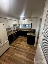 8020 Horse Chestnut Ln in Charlotte, NC - Building Photo - Building Photo