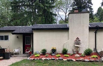 1269 Green Acres Rd in Sarnia, ON - Building Photo - Building Photo