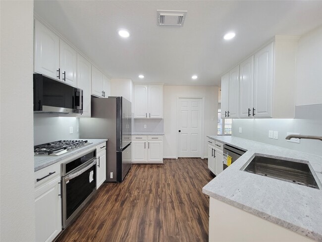 property at 21123 Amber Crossing Dr