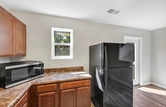 112 Tybo Dr in Lexington, SC - Foto de edificio - Building Photo
