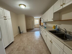 4f Therese Rd in Salem, NH - Building Photo - Building Photo