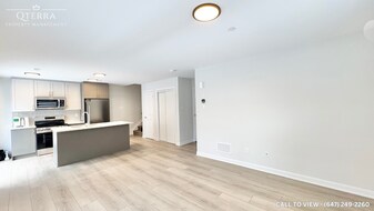 701 Glenroy Gilbert Dr in Ottawa, ON - Building Photo