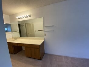 98-597-597 Kilinoe St in Aiea, HI - Building Photo - Building Photo