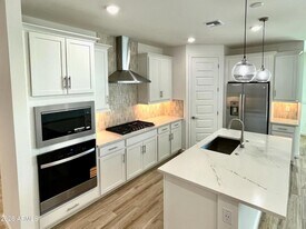 6949 W Buckhorn Trail in Peoria, AZ - Building Photo