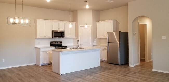 6911 67th St-Unit -A in Lubbock, TX - Building Photo - Building Photo