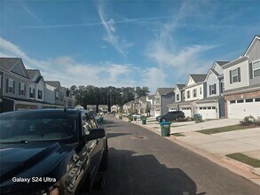 2625 Ravencliff Dr in Austell, GA - Building Photo - Building Photo