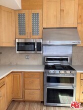 4351 Allott Ave in Los Angeles, CA - Building Photo - Building Photo