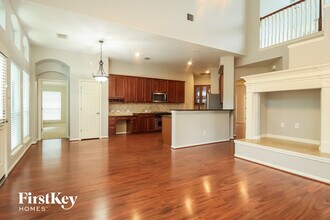 10327 Cape Hatteras Way in Missouri City, TX - Building Photo - Building Photo