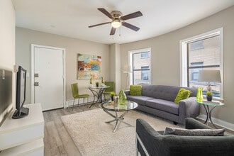 4611 South Drexel Blvd in Chicago, IL - Building Photo - Interior Photo