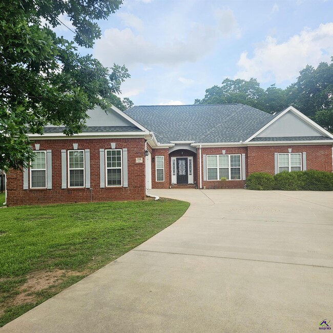 property at 316 Montview Way