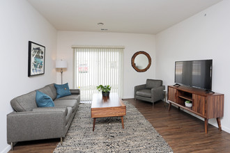 Antler View Apartments in Elkhorn, NE - Building Photo - Interior Photo