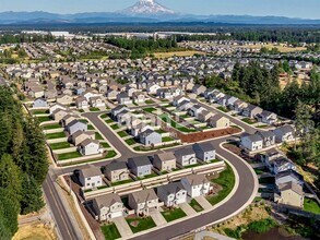 19205 17th Ave Ct E in Spanaway, WA - Building Photo - Building Photo