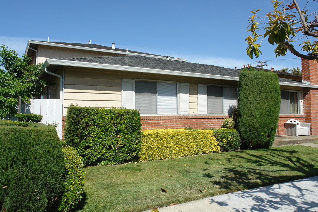 229 Greendale Way in San Jose, CA - Foto de edificio