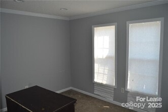 110 Steam Engine Dr in Mooresville, NC - Building Photo - Building Photo