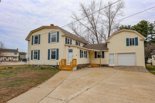 2 Gamache Rd in Derry, NH - Building Photo - Building Photo