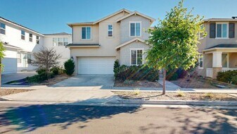 2548 Red Willow Dr in Santa Rosa, CA - Building Photo