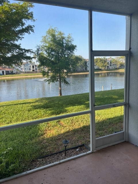 8326 Bernwood Cove Loop, Unit 901 in Ft. Myers, FL - Foto de edificio - Building Photo