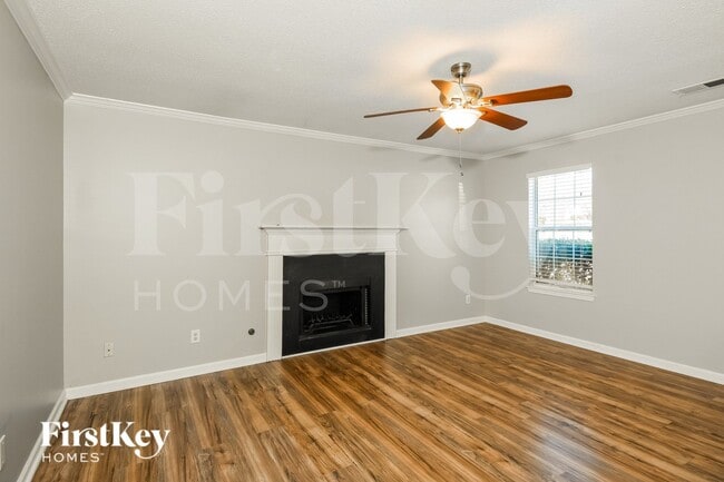 2212 Pixie Rose Ln in Loganville, GA - Foto de edificio - Building Photo