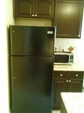 697 NE 36th St, Unit A in Oakland Park, FL - Building Photo - Building Photo