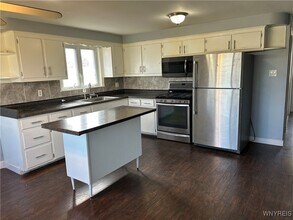 495 Martin Rd in Buffalo, NY - Building Photo - Building Photo