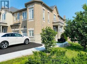 189 Wolf Creek Crescent in Vaughan, ON - Building Photo